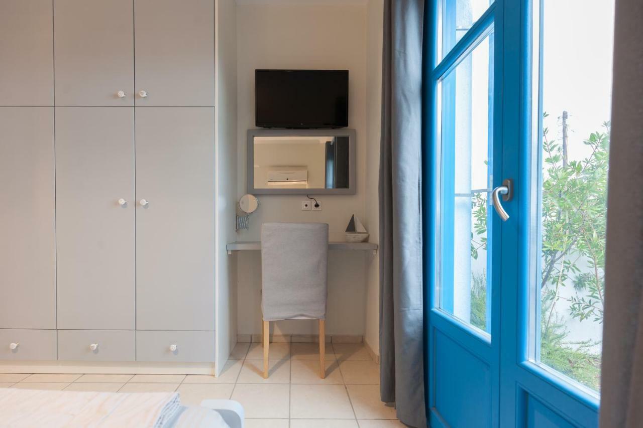 Just Blue With Amazing Sea Views In Piso Livadi Villa Buitenkant foto