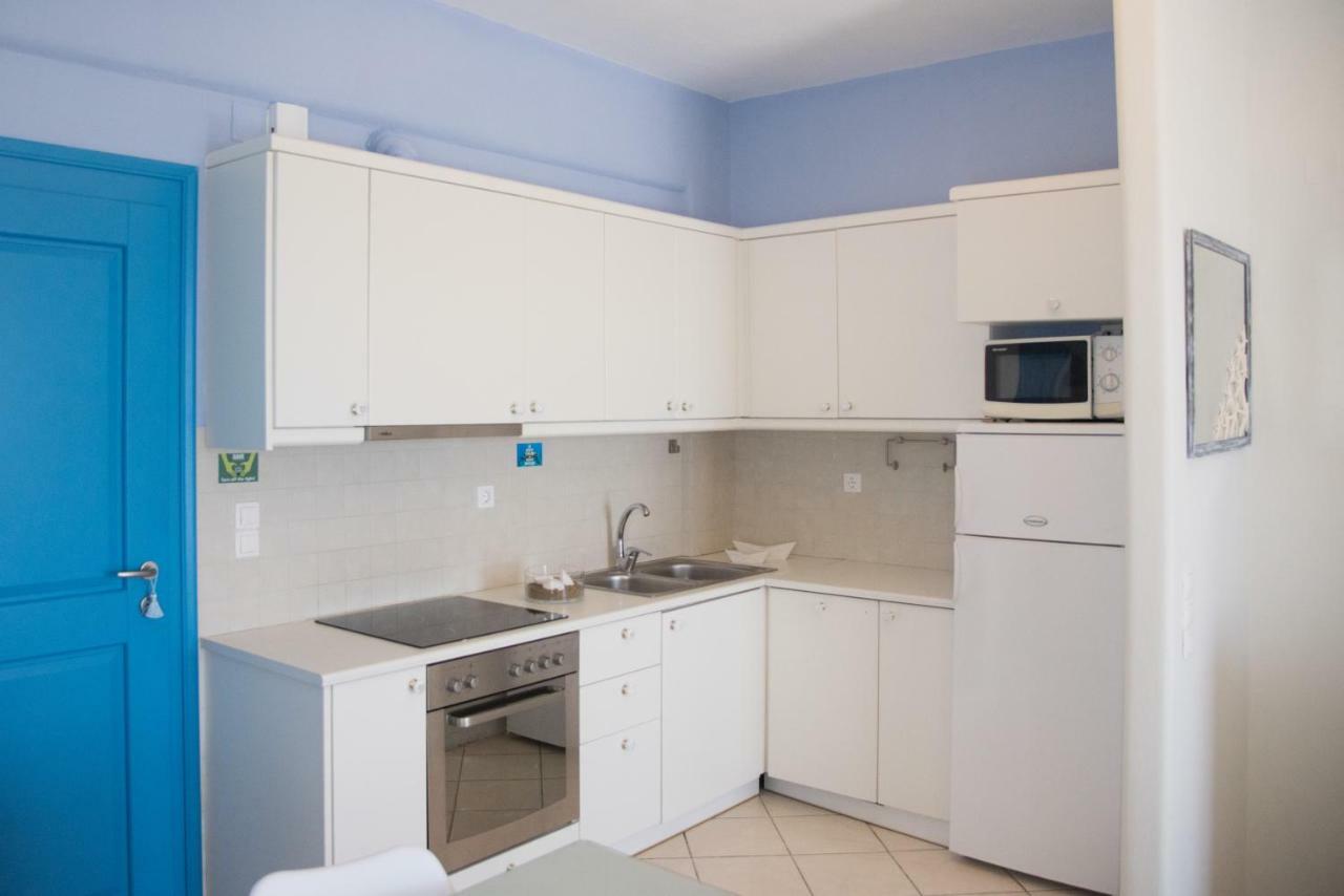 Just Blue With Amazing Sea Views In Piso Livadi Villa Buitenkant foto