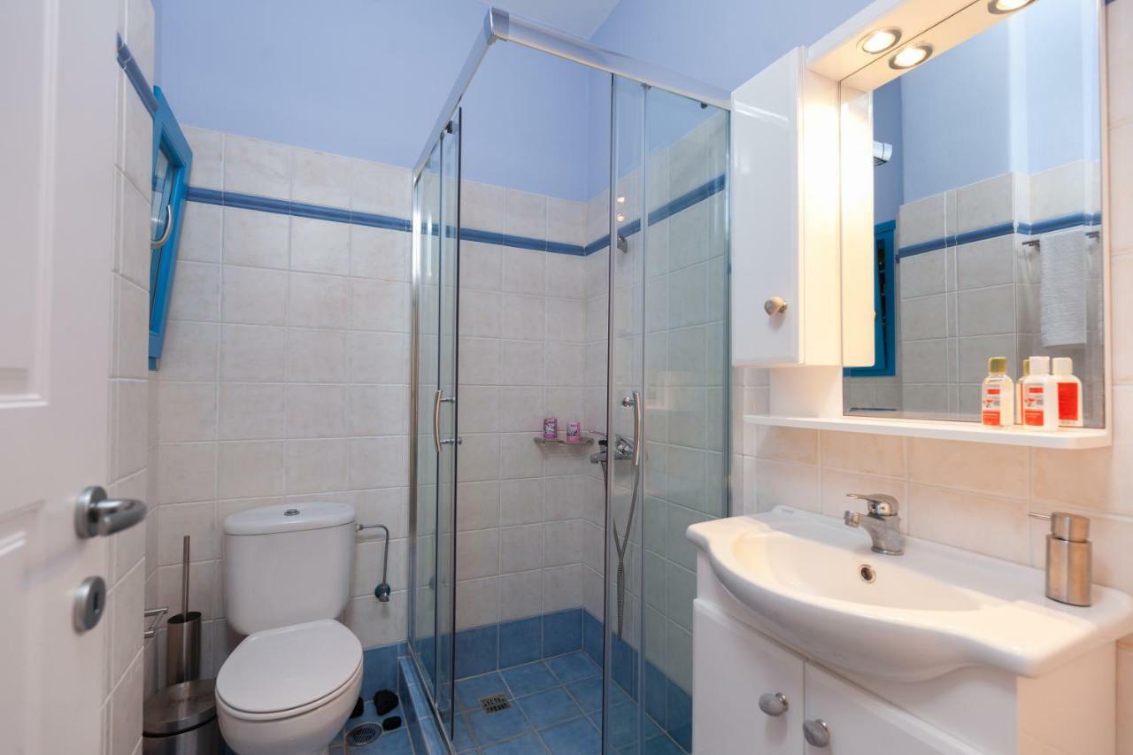 Just Blue With Amazing Sea Views In Piso Livadi Villa Buitenkant foto